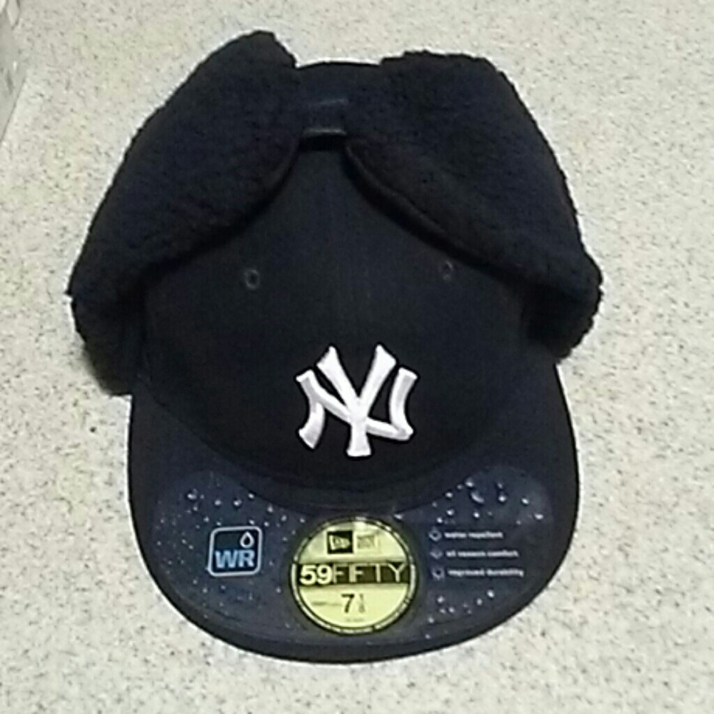 🔥sold 🔥New era fitted winter hat size 7 1/8